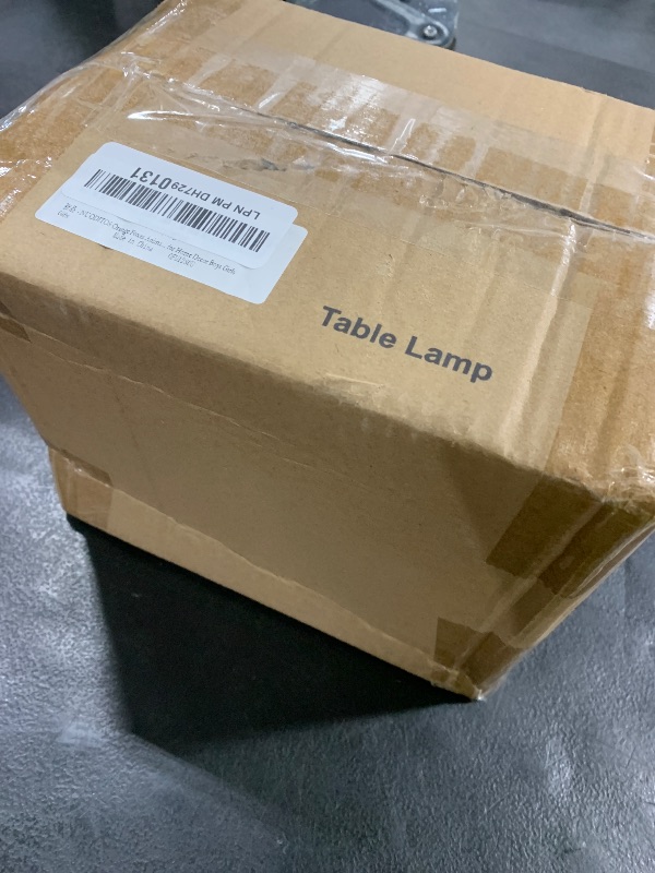 Photo 1 of NUODITOS Tiffany Lamp Orange Stained Glass Table Lamp Small Foxes Animal Night Light Mini Retro Bedside Table Light for Home Decor Boys Girls Christmas Halloween Gifts