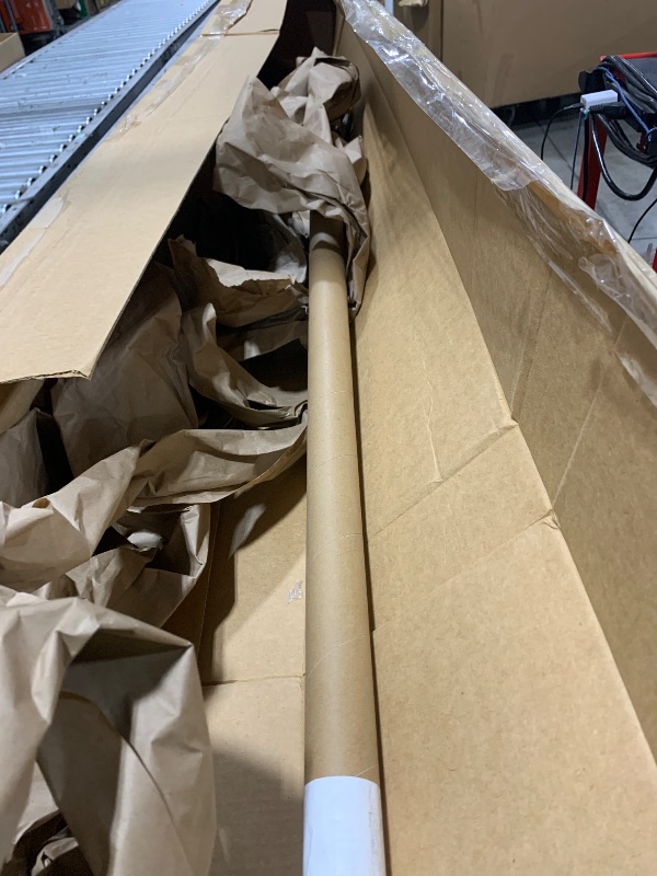 Photo 1 of WAC Lighting H Track 8FT Single Circuit Field Cuttable 120V Track for H Style 3-Wire Track Fixtures with 2 Endcaps in White