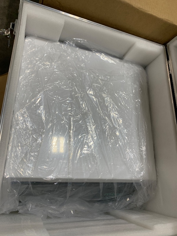 Photo 1 of 2025 New Shockwave Therapy Machine for Joint & Muscle Pain Relief, Focused Shockwave Therapy, Non-Invasive Extracorporeal ESWT Shock Wave Therapy Device, Safe Use, Ideal for Home & Clinical Use(White)