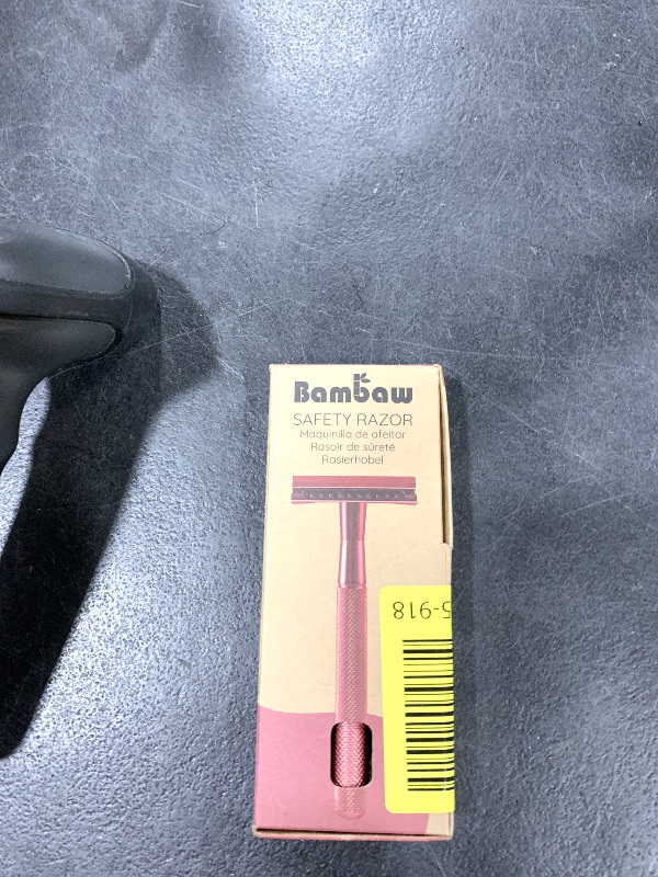 Photo 1 of Bambaw Single Blade Double Edged Safety Razor with 5 Blades, Durable Metal Razor for Men & Women, Reusable & Plastic Free Double Edge Safety Razors for Men – Red
