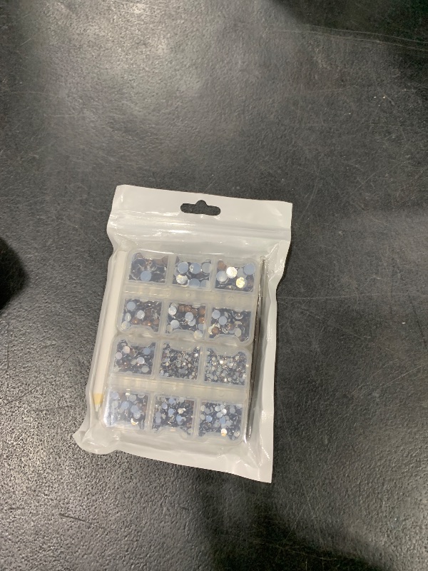 Photo 1 of qiipii Brown Resin Rhinestones Crystal Brown Coffee Crystals Diamonds 2mm 3mm 4mm 5mm 6mm Non-Hotfix Gems Stones for Nails Face Eyes Makeup Tumblers Bottles DIY Crafts Clothes Shoes Phones Scrapbook