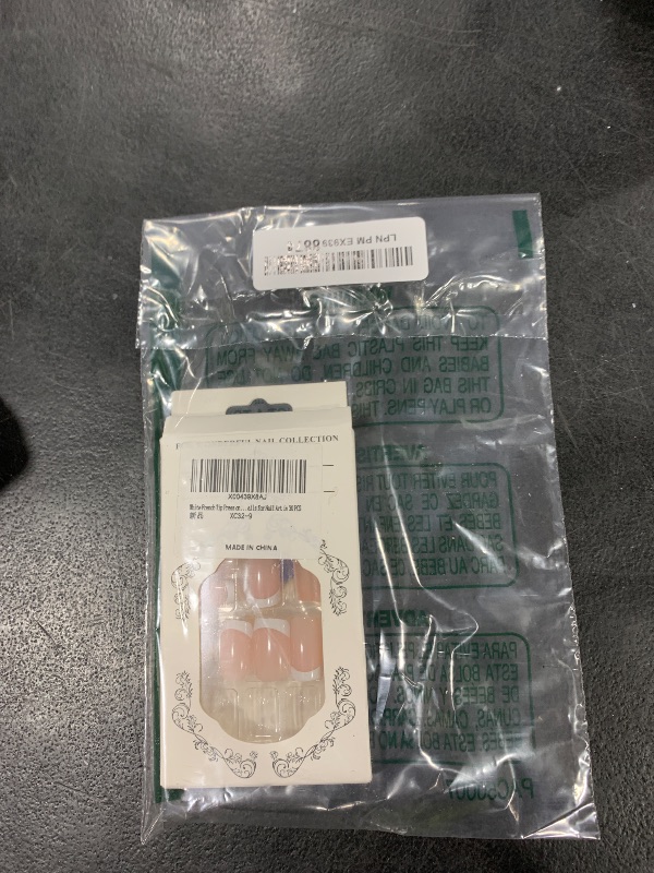 Photo 1 of 30Pcs White French Tip Press on Nails Short Square Nails Press ons, Short Fake Nails Coffin Acrylic French Glue on Nail False for Women, Natural15 Sizes