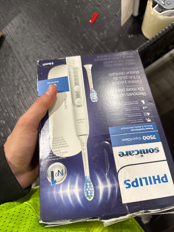 Photo 1 of Philips Sonicare ExpertClean 7500 White, Rechargeable Electric Power Toothbrush, HX9690/06
