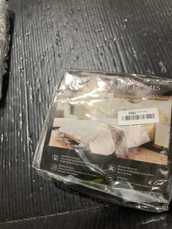 Photo 1 of Full Bed Skirt-Box Spring Cover with 14 Inch Tailored Drop,Wrinkle and Fade Resistant Hotel Wrap Around Bed Skirts,Bed Frame Cover (Horizontal Stripe Light Khaki, Full)