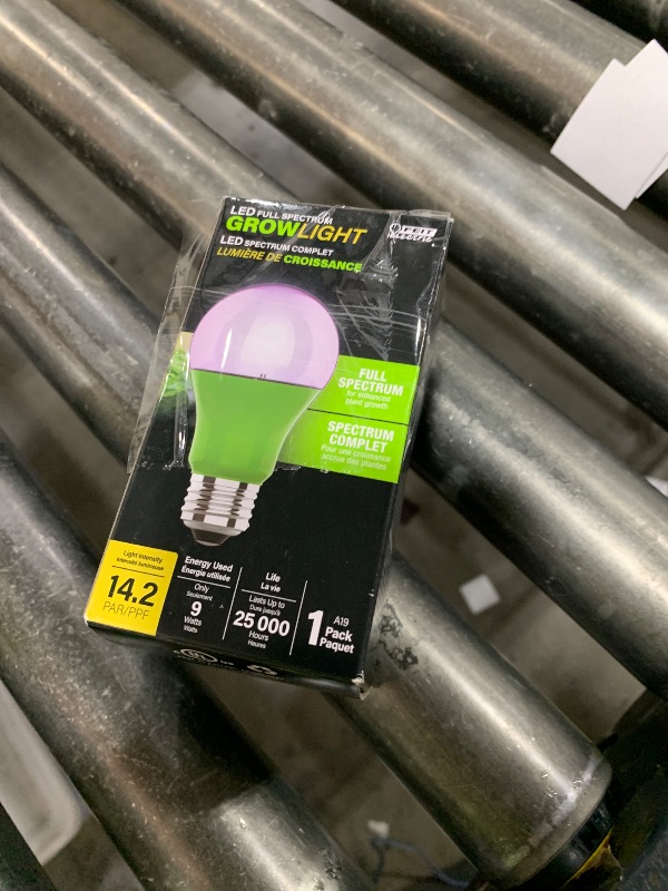 Photo 1 of Feit Electric A19/GROW/LEDG2/BX Full Spectrum Led 60W Equivalent A19 Non-Dimmable Hydro Grow Light Bulb, Green