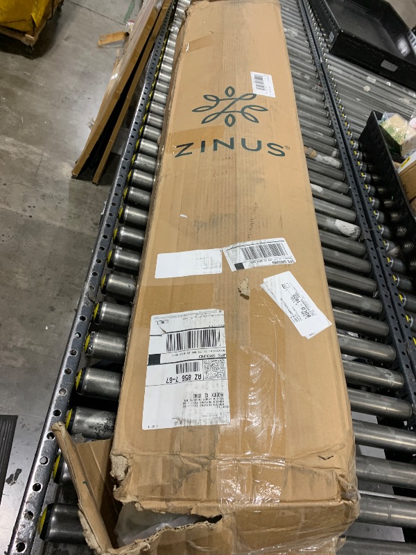 Photo 1 of zinus mattress 
queen size