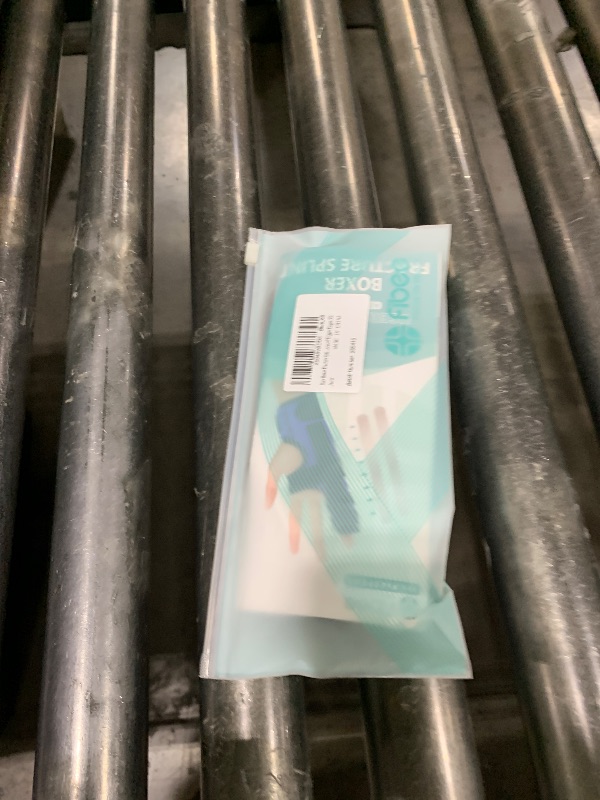 Photo 1 of fibee Boxer Fracture Splint, Pinky Finger Splint, Adjustable Two Finger Brace for 4th or 5th Finger, Metacarpal Splint Hand Brace for Arthritis Fracture Broken Mallet Dislocated Trigger Finger(XS)