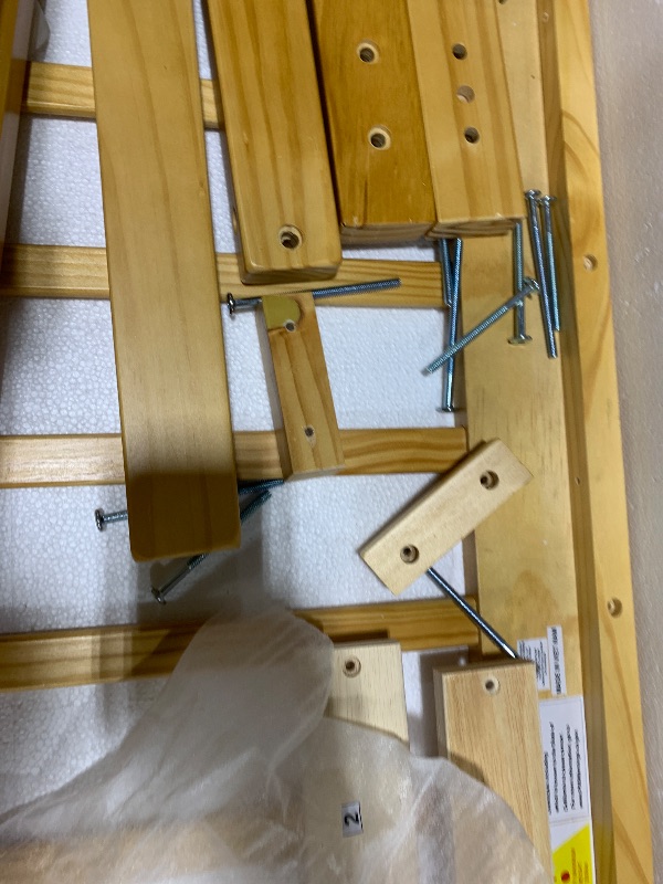 Photo 1 of twin floor platform bed with fence without door