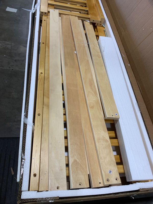 Photo 1 of twin floor platform bed with fence without door