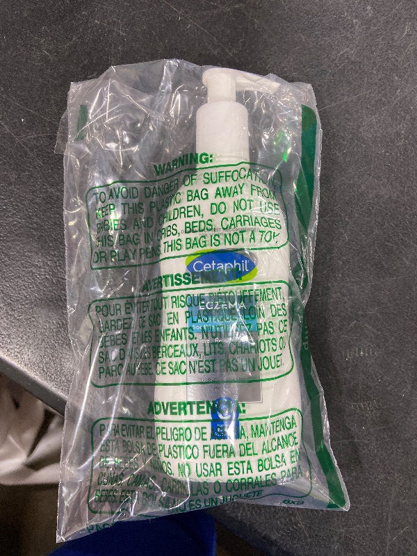 Photo 1 of CETAPHIL RESTORADERM Soothing Moisturizer, For Eczema Prone Skin, 10 fl oz, For Dry, Itchy, Irritated Skin, 24Hr Hydration, No Added Fragrance, Doctor Recommended Sensitive Skincare Brand