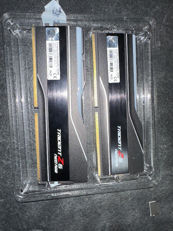 Photo 1 of G.SKILL Trident Z5 Neo RGB Series DDR5 RAM (AMD Expo) 32GB (2x16GB) 6400MT/s CL30-39-39-102 1.40V Desktop Computer Memory U-DIMM - Matte Black (F5-6400J3039G16GX2-TZ5NR)