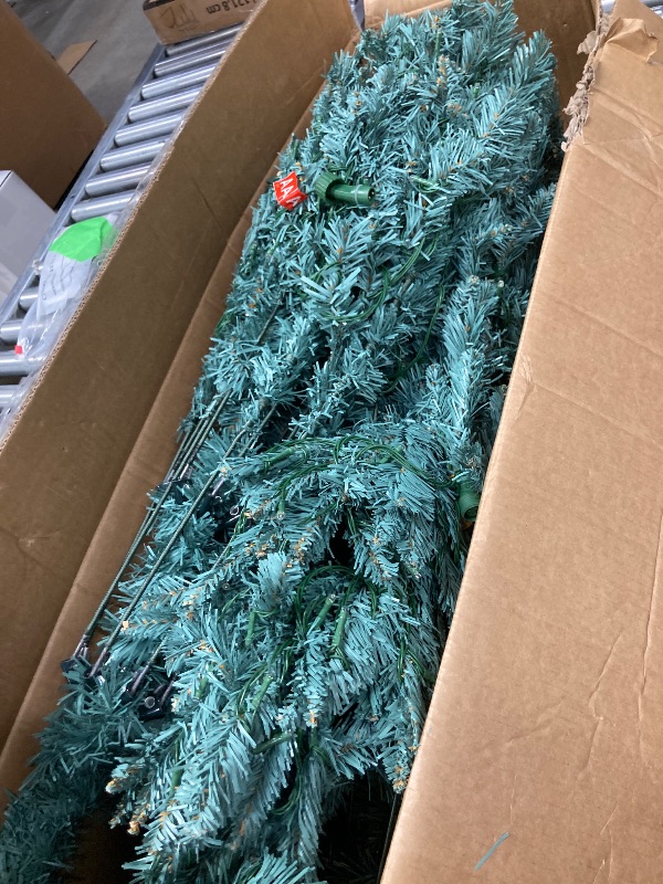 Photo 1 of ****No size Available ****

ft Artificial Christmas Tree Blue Fir Xmas Tree with 2070 Dense Branches Metal Tree Stand for Home Christmas Decor Arbol de Navidad
