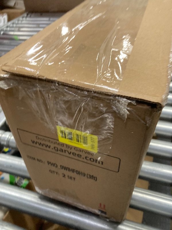 Photo 1 of
4ft Unlit Christmas Tree Pre-Decorated Snow Flocked with Pine Cones & Red Berries Artificial Xmas Tree for Holiday Office Outdoor Christmas Decoration(Green White)