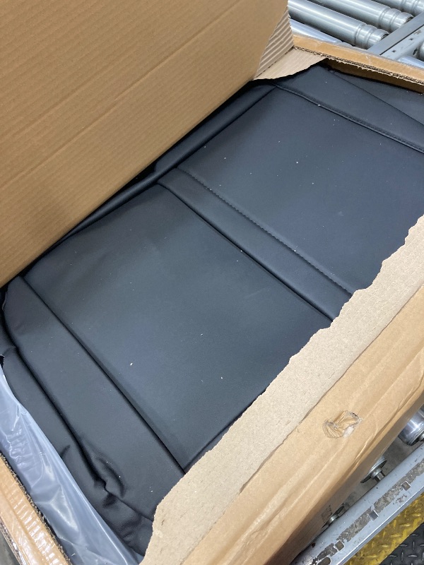 Photo 1 of ***Parts only***

CreekT Full Coverage Full Set Seat Covers for Chevy Silverado GMC Sierra 2014-2018 1500 Crew Cab 2015-2018 2500HD 3500HD,for Chevrolet Truck Car Interior Accessories Black