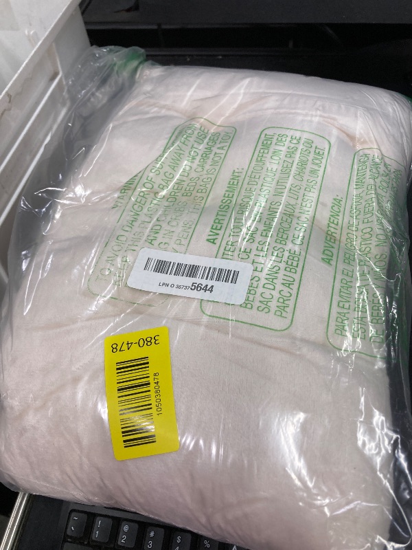 Photo 1 of 1 Pack Square Seat Cushion Chair Pads for Kitchen Dining Chairs, Soft Comfort Velvet Chair Mat Pillow Cushions with Ties for Office Desk Living Room Tatami 15.5", Ivory