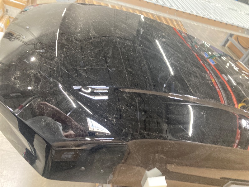 Photo 1 of ***HAS 12" CRACK ON ONE END-SEE PICS***Thule Motion 3 XXL Roof Box