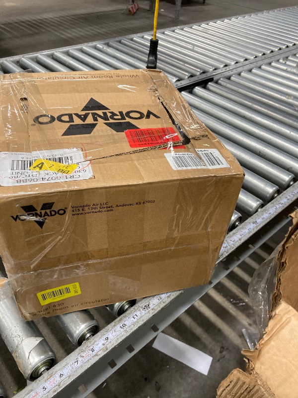 Photo 1 of **It is used, it is missing a part and it is not known if it works 100% because it did not come with the connector***Vornado 630 Mid-Size Whole Room Air Circulator Fan for Home, 3 Speed Settings, Adjustable Tilt, Removable Grill, 9 Inch, Powerful Airflow,