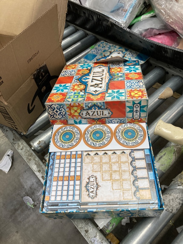 Photo 1 of ****It is used, it is missing a part and it is not known if it works 100% because it did not come with the connector***Asmodee Azul Board Game - Award-Winning Tile-Placement Strategy Game, Beautiful Mosaic Art, Family Fun for Kids & Adults, Ages 8+, 2-4 P