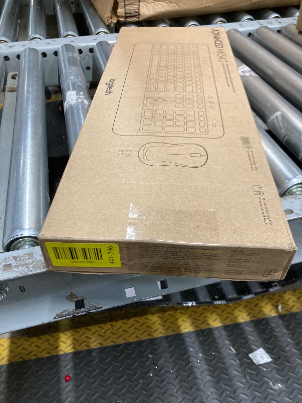 Photo 1 of *Missing Mouse* Logitech MK540 Advanced Wireless Keyboard and Mouse Combo for Windows, 2.4 GHz Unifying USB-Receiver, Multimedia Hotkeys, 3-Year Battery Life, for PC, Laptop