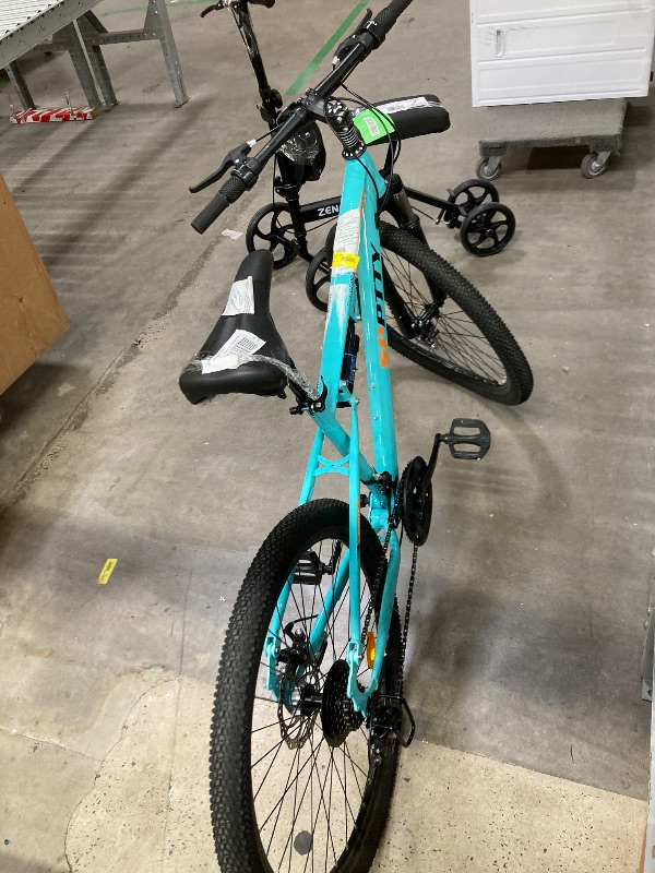 Photo 1 of *Front wheel bent* Spptty Bike, Blue