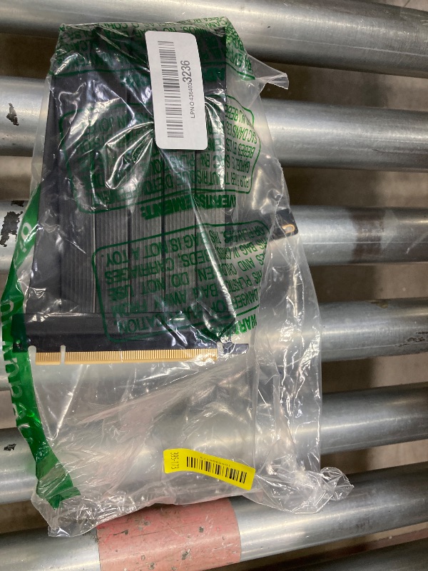 Photo 1 of **NO BOX**Okinos, PCI-E 4.0 Riser Cable, Compatible with RTX4090, RTX4080, RX7900XTX, PCIe 4.0 x16 High Speed Flexible Extender Card Extension Port 90 Degree Adapter, 300mm Black