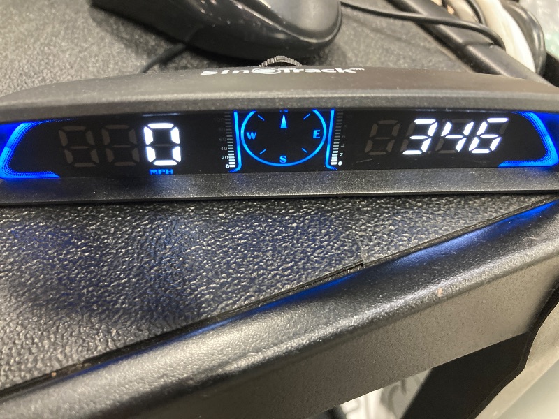 Photo 1 of 1 SinoTrack Digital GPS Speedometer Universal Heads Up Display for Car 5.5 inch Large LCD Display HUD with MPH Speed Fatigued Driving Alert Overspeed Alarm Trip Meter for All Vehicle