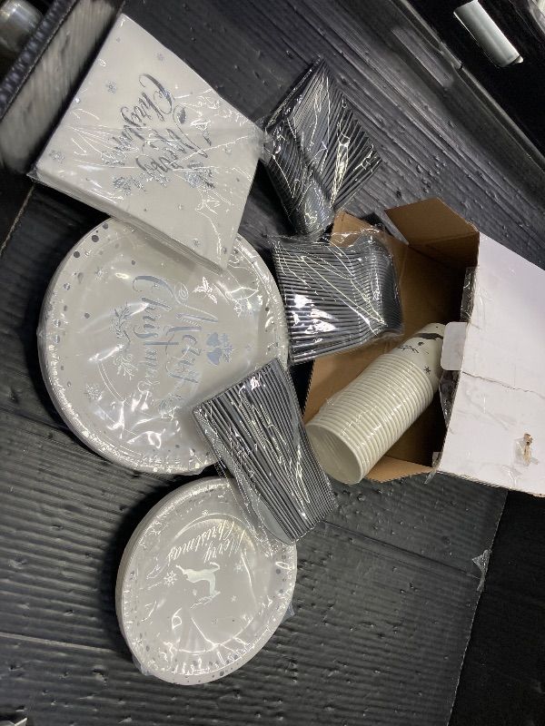 Photo 1 of 175 Pcs Merry Christmas Party Dinnerware Foil Dots Christmas Paper Plates Set Elk Disposable Xmas Plates Napkins Cups for New Year Wedding Birthday Baby Shower Party Supplies Decoration (White Silver)