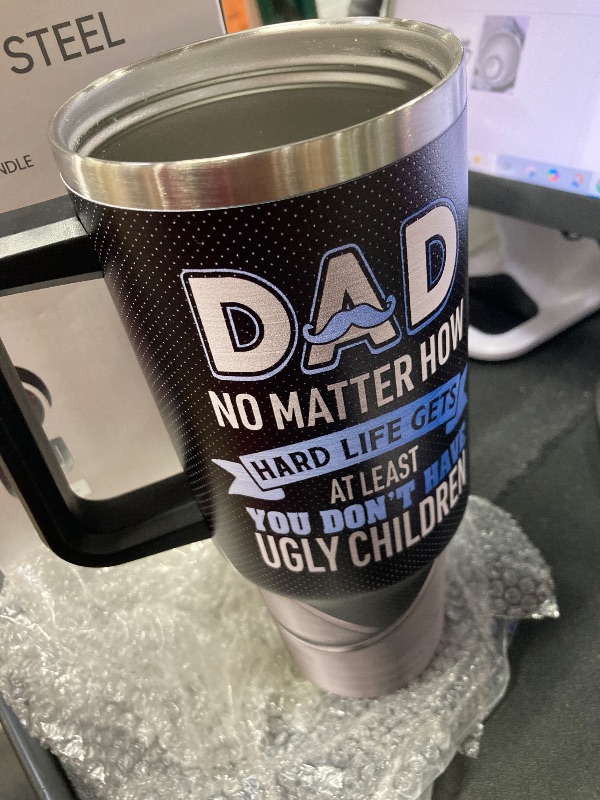 Photo 1 of *** THE LID IS BROKEN***
34HD Funny Dad Tumbler with Handle, 40oz Stainless Steel Travel Mug with Lid and Straw, Best Dad Ever Cup for Father's Appreciation, Birthday, or Holiday Gift Christmas Gift