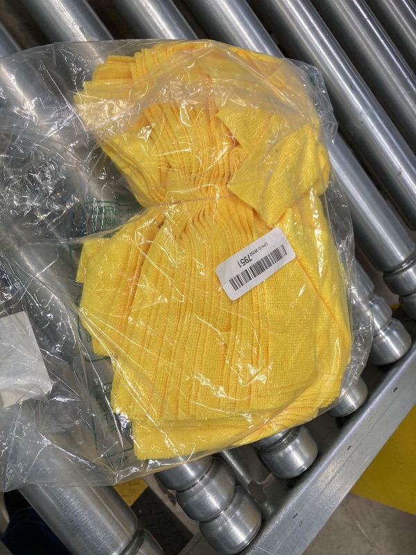 Photo 1 of ***(MISSING PIECES -SELLING AS IS)***
HOMERHYME Microfiber Cleaning Cloth, Cleaning Rags Microfiber Towel Bulk Absorbent Lint-Free Wash Cloths, All-Purpose Towels for Cars, Shop, Automotive, Garage, Home and Kitchen 11.5"*11.5"