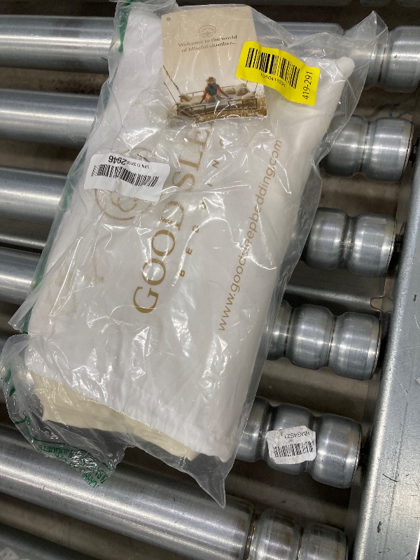 Photo 1 of 1000 TC Ivory King Pillowcases Set of 4 100% Egyptian Cotton Pillow Cases with Long Staple Cotton & Sateen Weave, Silky Soft Hotel - Like Bed Pillow Covers for Comfy Sleeping, Snug Fit