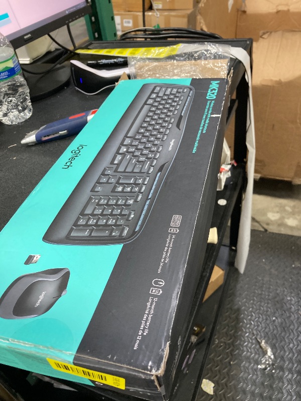 Photo 1 of ***(DAMAGE, MISSING USB -SELLING AS IS)***
Logitech 920002836 MK320 Wireless Desktop Set, Keyboard/Mouse, USB, Black