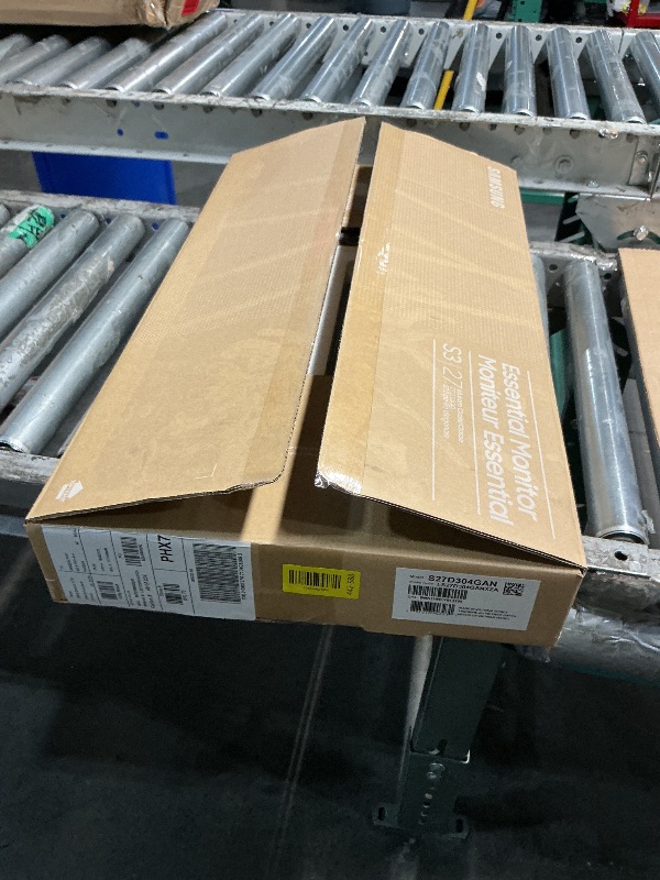 Photo 1 of ***FACTORY SEALED - OPENED FOR INSPECTION***
Samsung 27" (S30GD) Essential Monitor with IPS Panel and Tilt Only Stand, 100Hz Refresh Rate, Ergonomic Design, Advanced Eye Care, Game Mode, LS27D304GANXZA