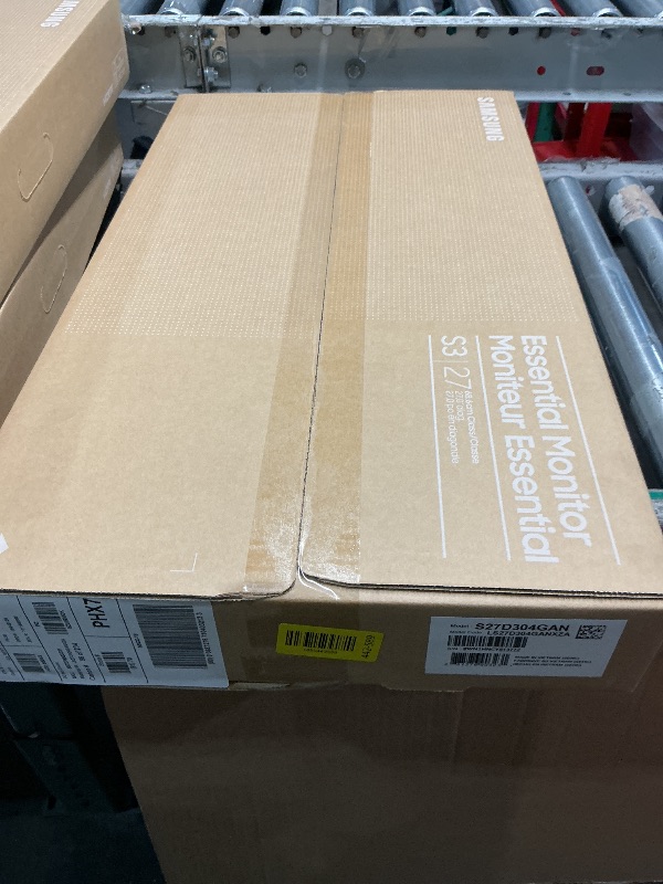 Photo 1 of ***FACTORY SEALED - OPENED FOR INSPECTION***
Samsung 27" (S30GD) Essential Monitor with IPS Panel and Tilt Only Stand, 100Hz Refresh Rate, Ergonomic Design, Advanced Eye Care, Game Mode, LS27D304GANXZA