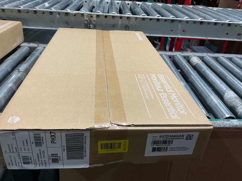 Photo 1 of ***FACTORY SEALED - OPENED FOR INSPECTION***
Samsung 27" (S30GD) Essential Monitor with IPS Panel and Tilt Only Stand, 100Hz Refresh Rate, Ergonomic Design, Advanced Eye Care, Game Mode, LS27D304GANXZA