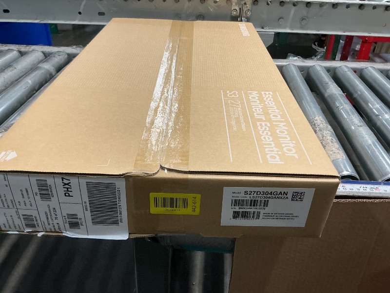 Photo 1 of ***FACTORY SEALED - OPENED FOR INSPECTION***
Samsung 27" (S30GD) Essential Monitor with IPS Panel and Tilt Only Stand, 100Hz Refresh Rate, Ergonomic Design, Advanced Eye Care, Game Mode, LS27D304GANXZA