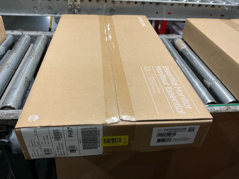 Photo 1 of ***FACTORY SEALED - OPENED FOR INSPECTION***
Samsung 27" (S30GD) Essential Monitor with IPS Panel and Tilt Only Stand, 100Hz Refresh Rate, Ergonomic Design, Advanced Eye Care, Game Mode, LS27D304GANXZA