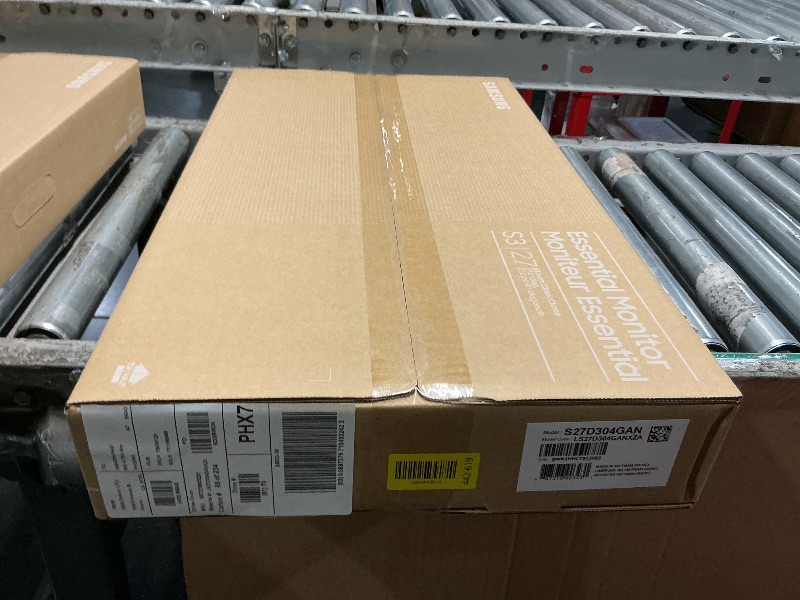 Photo 1 of ***FACTORY SEALED - OPENED FOR INSPECTION***
Samsung 27" (S30GD) Essential Monitor with IPS Panel and Tilt Only Stand, 100Hz Refresh Rate, Ergonomic Design, Advanced Eye Care, Game Mode, LS27D304GANXZA