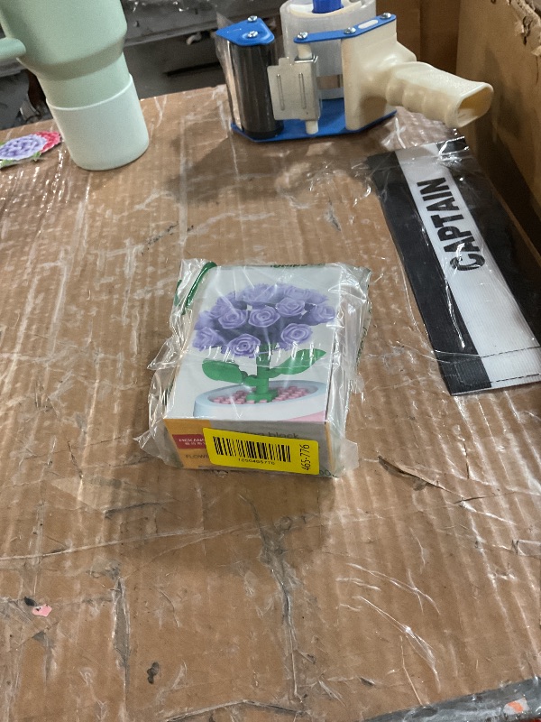 Photo 1 of ***MISSING PARTS***
Micro-Orchid Building Set with Display Pot, Botanical Sculpture Collection for Home and Office Decor, Adult Microblocks Construction Project for Floral Display and Interior Decoration(Purple Bubble)