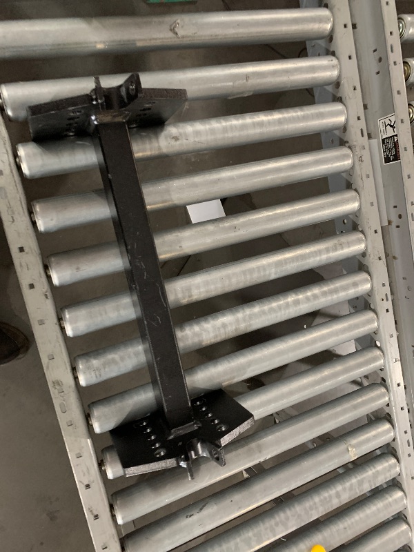 Photo 1 of ****MOUNTING BRACKET ONLY***
E16 5th Wheel Hitch, Compatible with Select F-250, F-350, F-450, 8' Bed Puck System