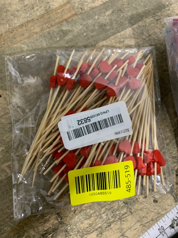 Photo 1 of ***MISSING PARTS***
100pcs Red Heart Cocktail Picks 4.7" Long Fruit Sticks Food Toothpicks Sandwich Appetizer Charcuterie Skewers, Handmade of Bamboo Wood, for Birthday, Wedding, Valentines Day Decoration Party Supplies