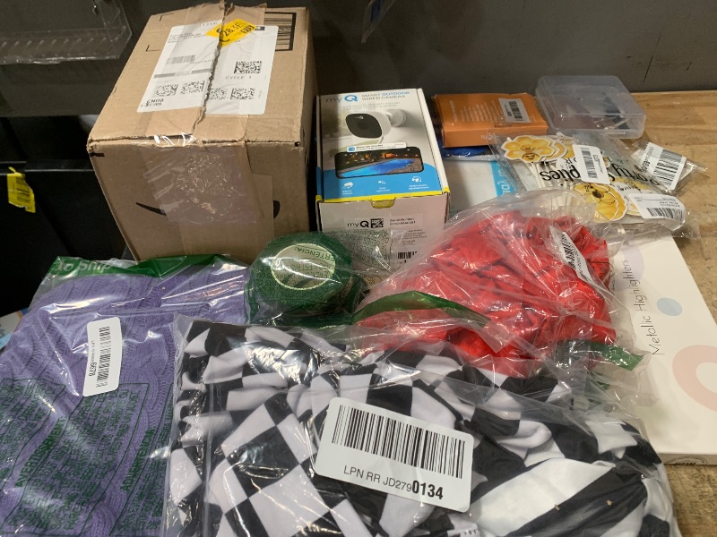 Photo 1 of ** SOLD AS IS BUNDLE OF MISCELLANEOUS AND SORTED GOODS **