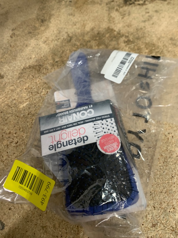 Photo 1 of ****BLUE*** Conair Detangling Paddle Brush
