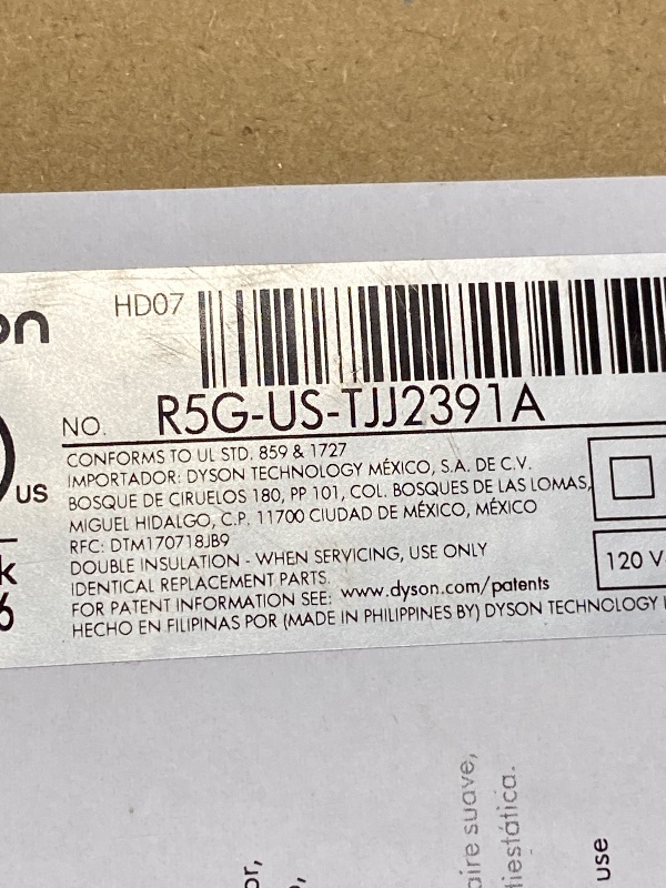 Photo 1 of ***SEE NOTES***Dyson Supersonic™ Hair Dryer, No Heat Damage, 5 attachments with Diffuser & Styling Concentrator, Precision Styling Blow Dryer, All Hair Types