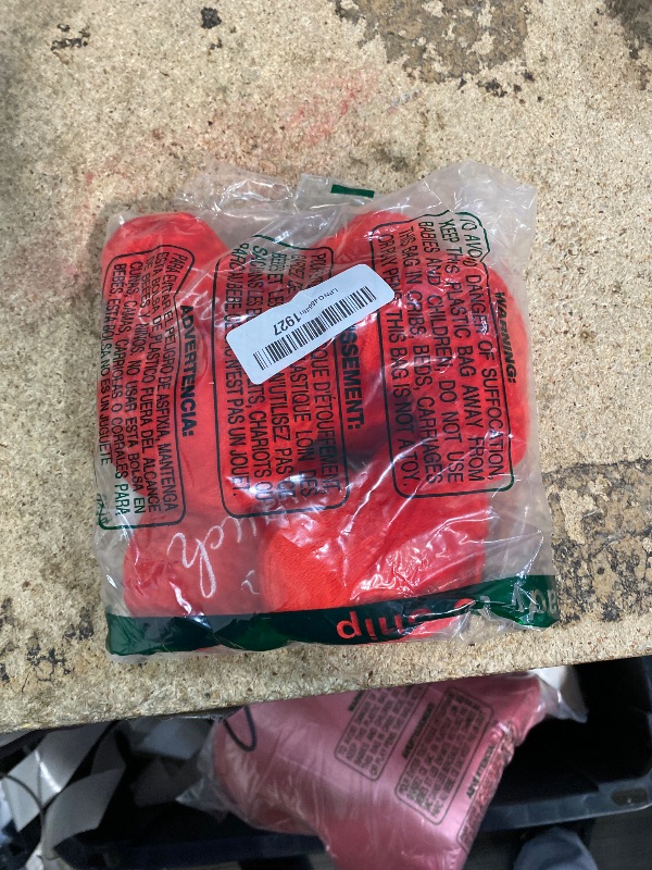 Photo 1 of ***MISSING PARTS***
Chalyna 6 Pieces Valentine's Day Plush Mini Red Heart Pillow Sweet I Love Honey 4 Inch Small Stuffed Heart Decorative Cushion Ornament for Lover Wife Birthday Gifts Dinner Table Crafts Decoration