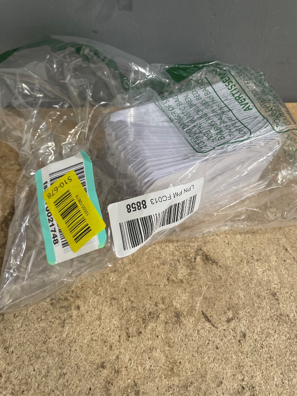 Photo 1 of 100pcs Large Price Tags with String Attached White Hang Paper Tags with Elastic String Reinforced Hole Writable Valentines Gift Tag Inventory Tag 4.76''×2.36''