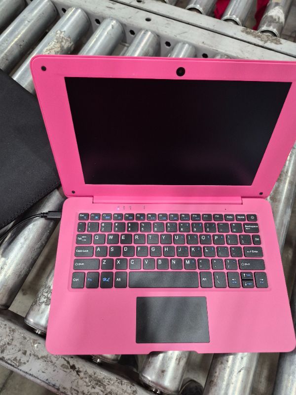 Photo 1 of ***********SCREEN DOES NOT LIGHT UP**************
HBESTORE 10.1Inch Laptop,Quad-Core Processor with Android 12.0 OS,2GB RAM,64GB EMMC,Built-in Camera, WiFi,USB Interface,Tpye-C Charging for Learning and Entertainment (Pink 2GB+64GB)