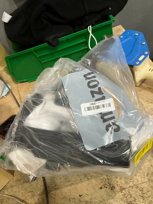 Photo 1 of ***********MISSING CHARGING CORD**********
ZRHI Window Vacuum Squeegee Cordless, 2000Pa Electric Window Cleaner Tool with 2200mAh & 150ml Water Collection Tank, Window Cleaning Kit Shower Squeegee for Glass Doors, Windows, Mirrors, Car (White)