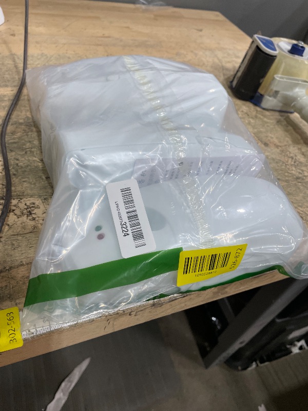 Photo 1 of **PARTIAL SET 3 FUNCTIONAL 1 FOR PARTS*** Maxcheck 4 Pcs Automatic Air Freshener Spray Dispenser Wall Mounted Automatic Spray Dispenser Air Freshener for Bathroom Battery Operated Free Standing for Commercial Place and Room(White)