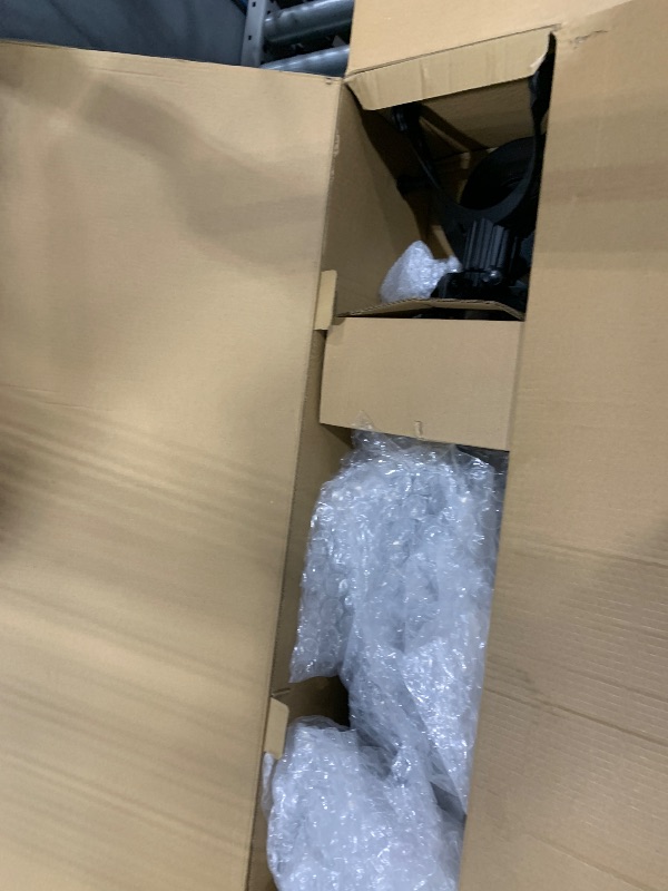 Photo 1 of ITEM IS MISSING PARTS, UNSURE WHAT PARTS ARE MISSING --------------Celestron ExploraScope 22103 114AZ Reflector Telescope