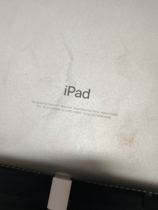 Photo 1 of **SEE NOTES** Restored Apple iPad 6 9.7" Tablet, 2018, 32gb, Wi-Fi Only, Silver (Refurbished) 9.7

